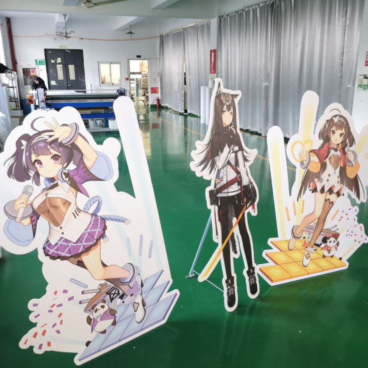 深圳工廠制作異形KT板寫真、5MM雪弗板、KT板、寫真噴繪、異形人形架雕刻