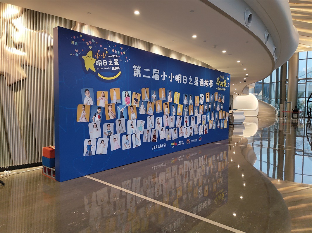 福田廠家承接展覽展臺(tái)搭建/戶外活動(dòng)舞臺(tái)木質(zhì)美陳展示道具制作